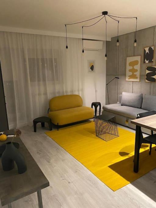 Downtown Chic 2 Apartment Iasi